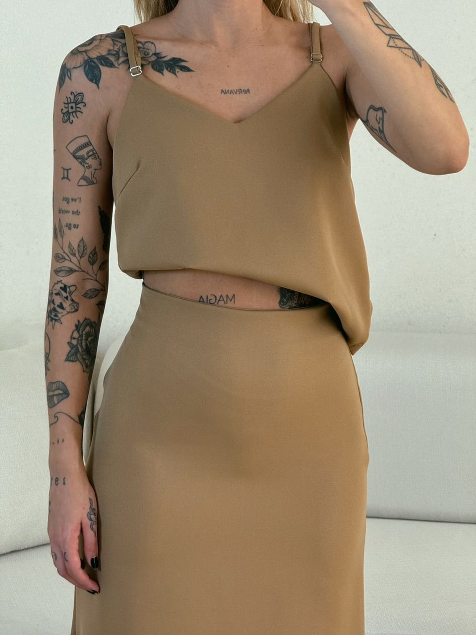 CONJUNTO PRISCILA SAIA MIDI NUDE