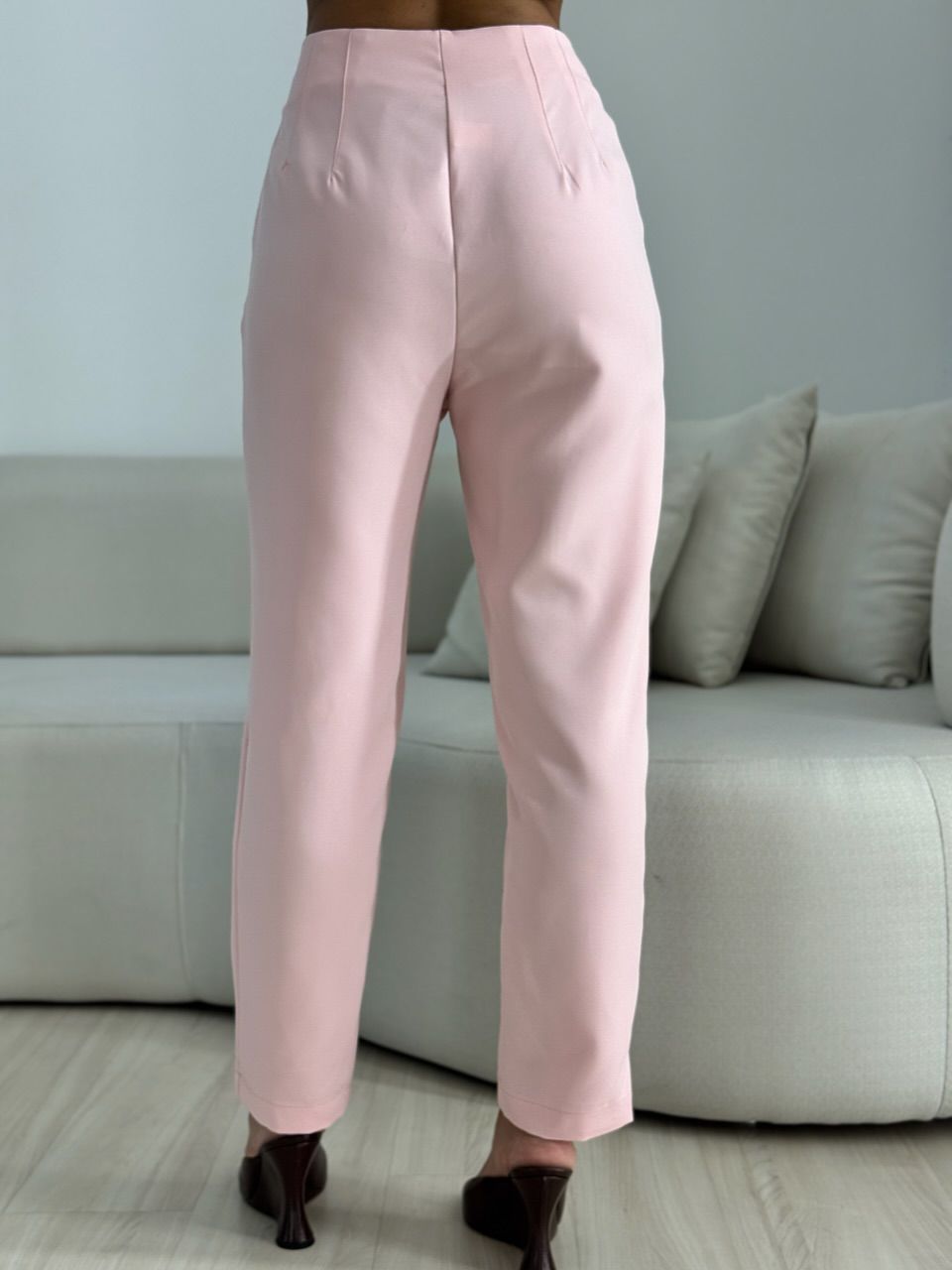 CALÇA CLARICE ALFAIATARIA BABY PINK