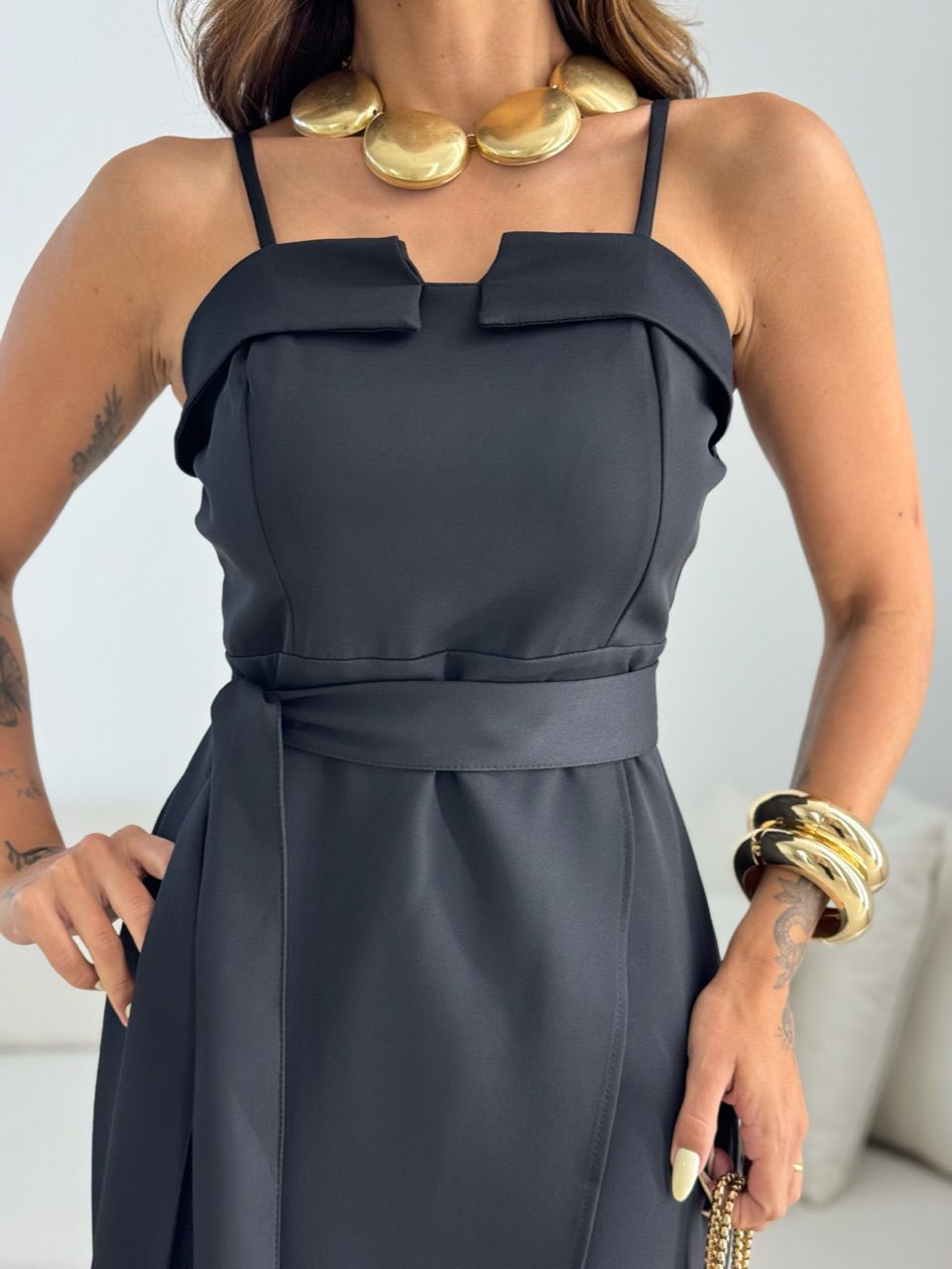 VESTIDO NATI MIDI PRETO