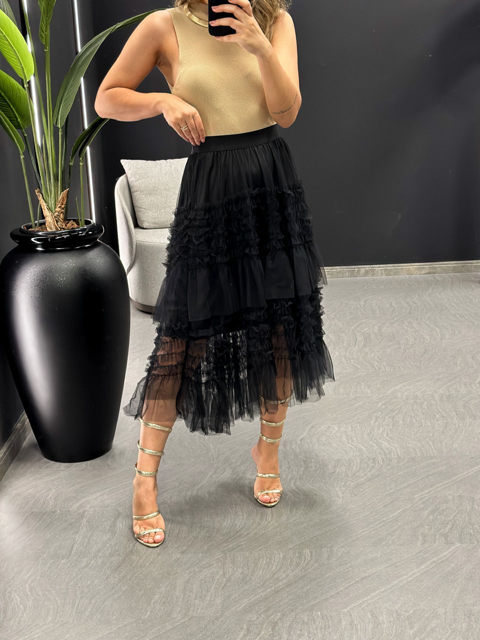 SAIA CRISTINA TULE PRETA - 0044940033 - CAROLLA FERRARO