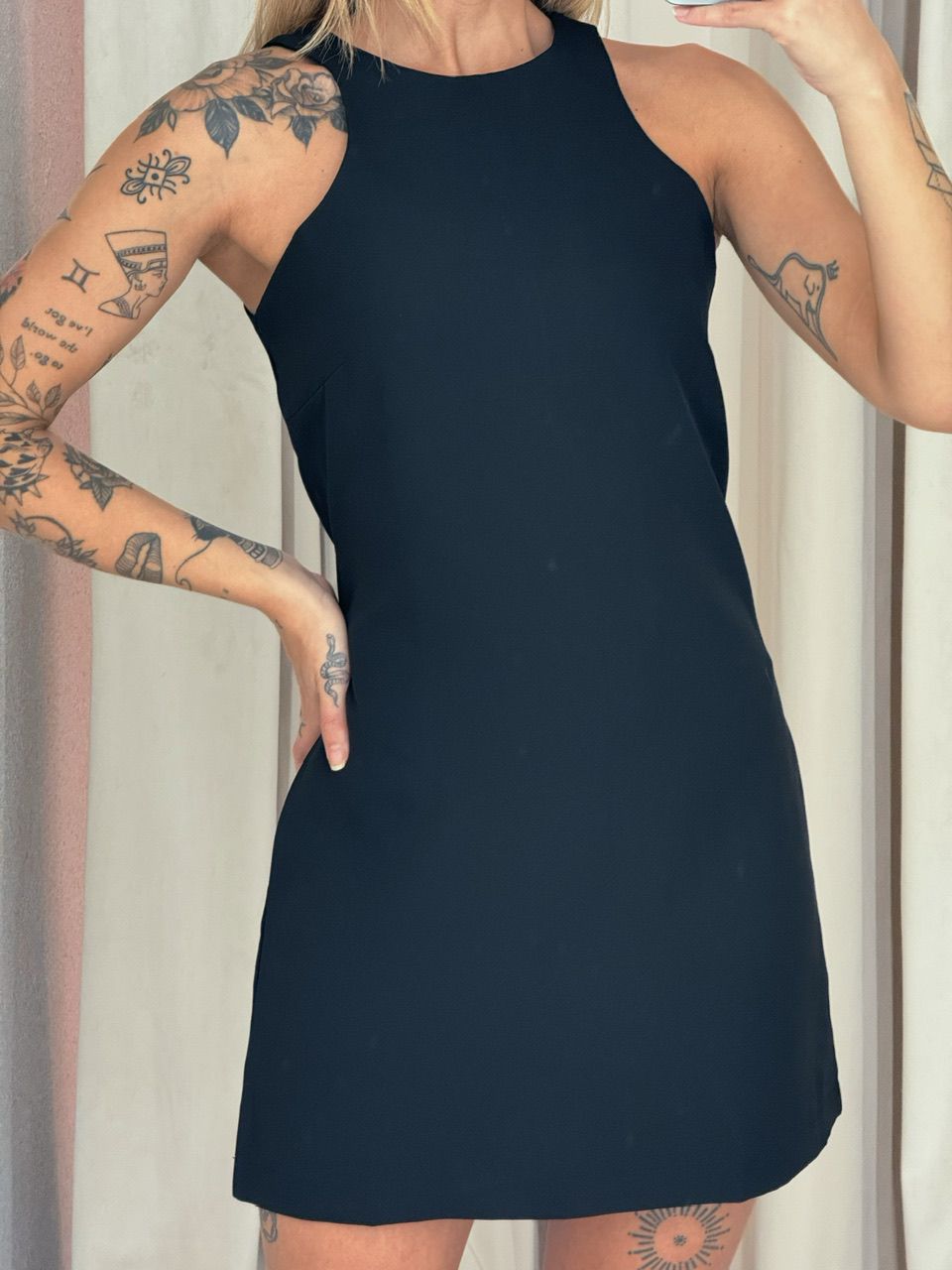 VESTIDO DAY CURTO PRETO