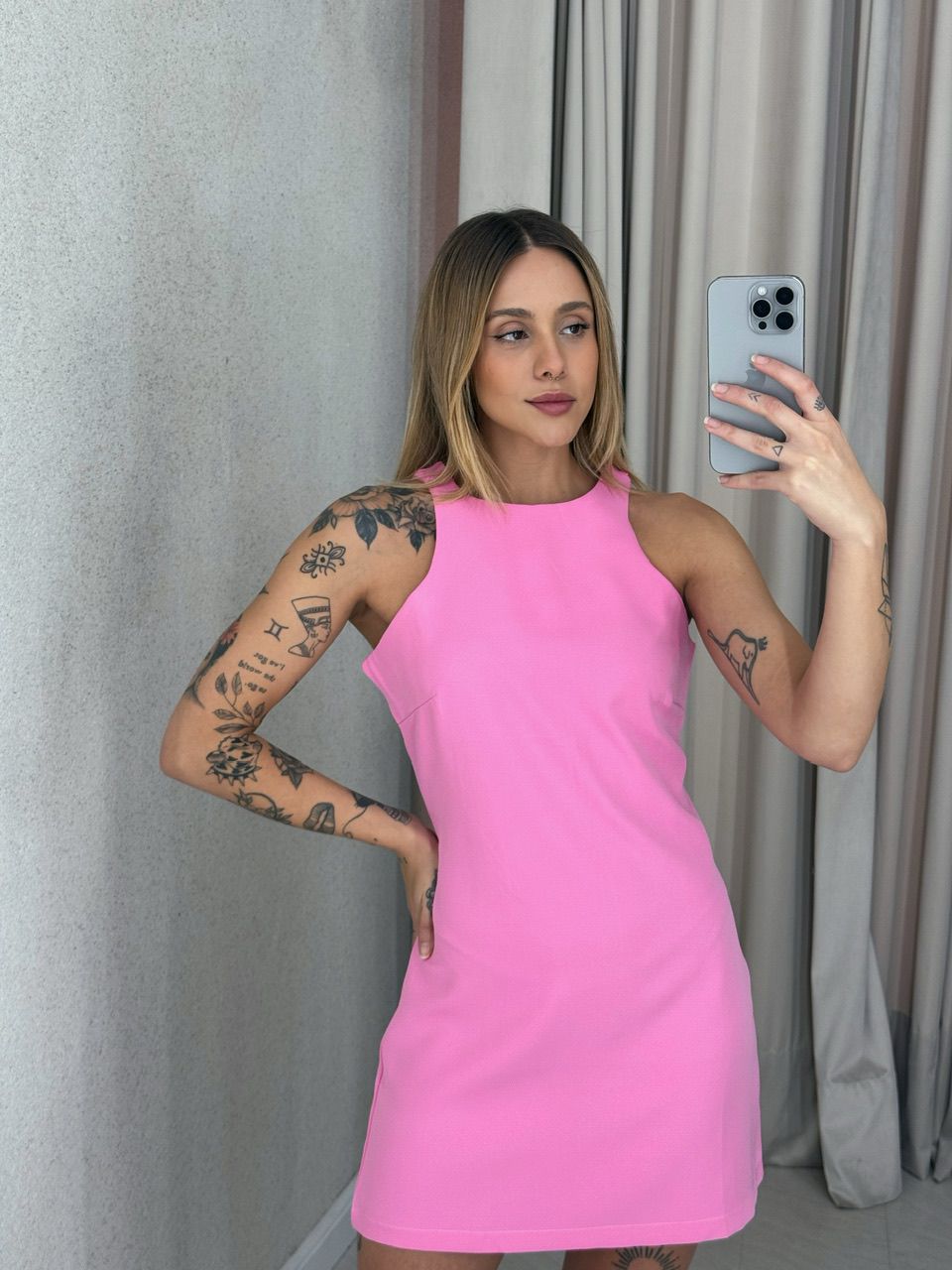 VESTIDO DAY CURTO ROSA
