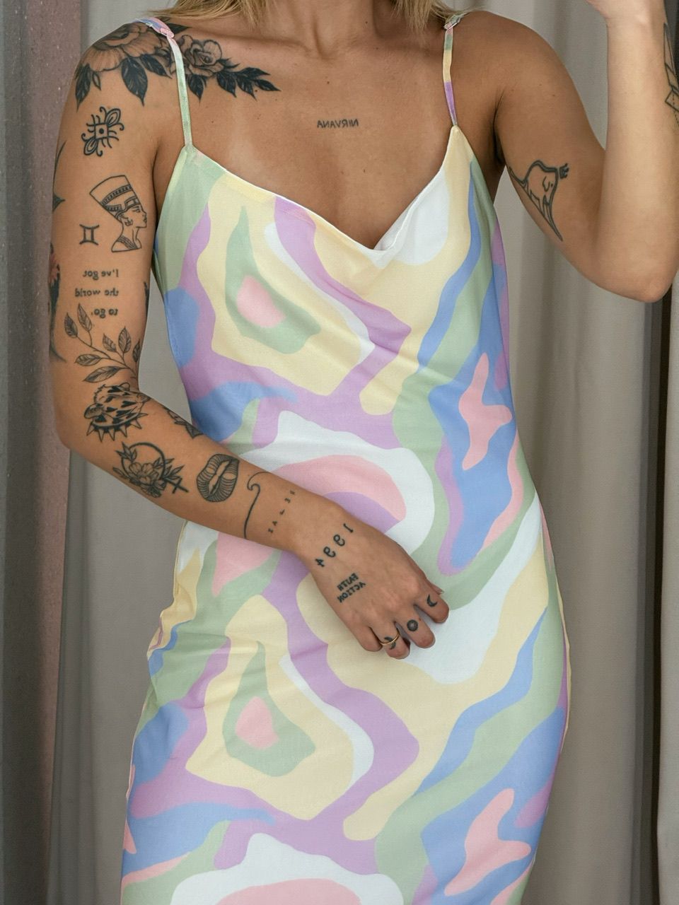 VESTIDO MAIA TULE ALÇA CANDY COLORS