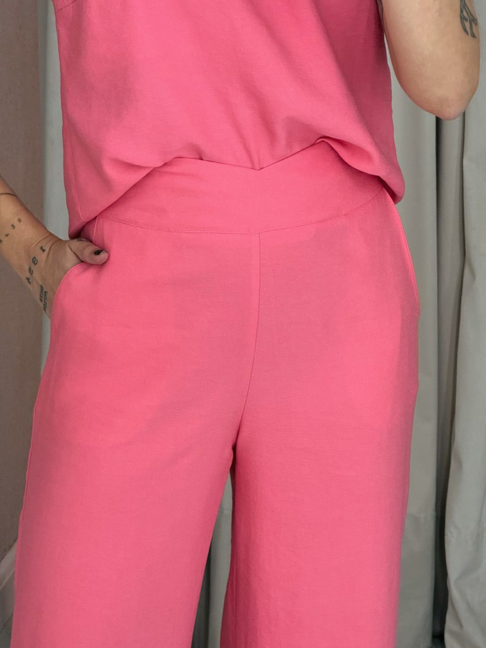 CONJUNTO ROSANA CALÇA GOIABA
