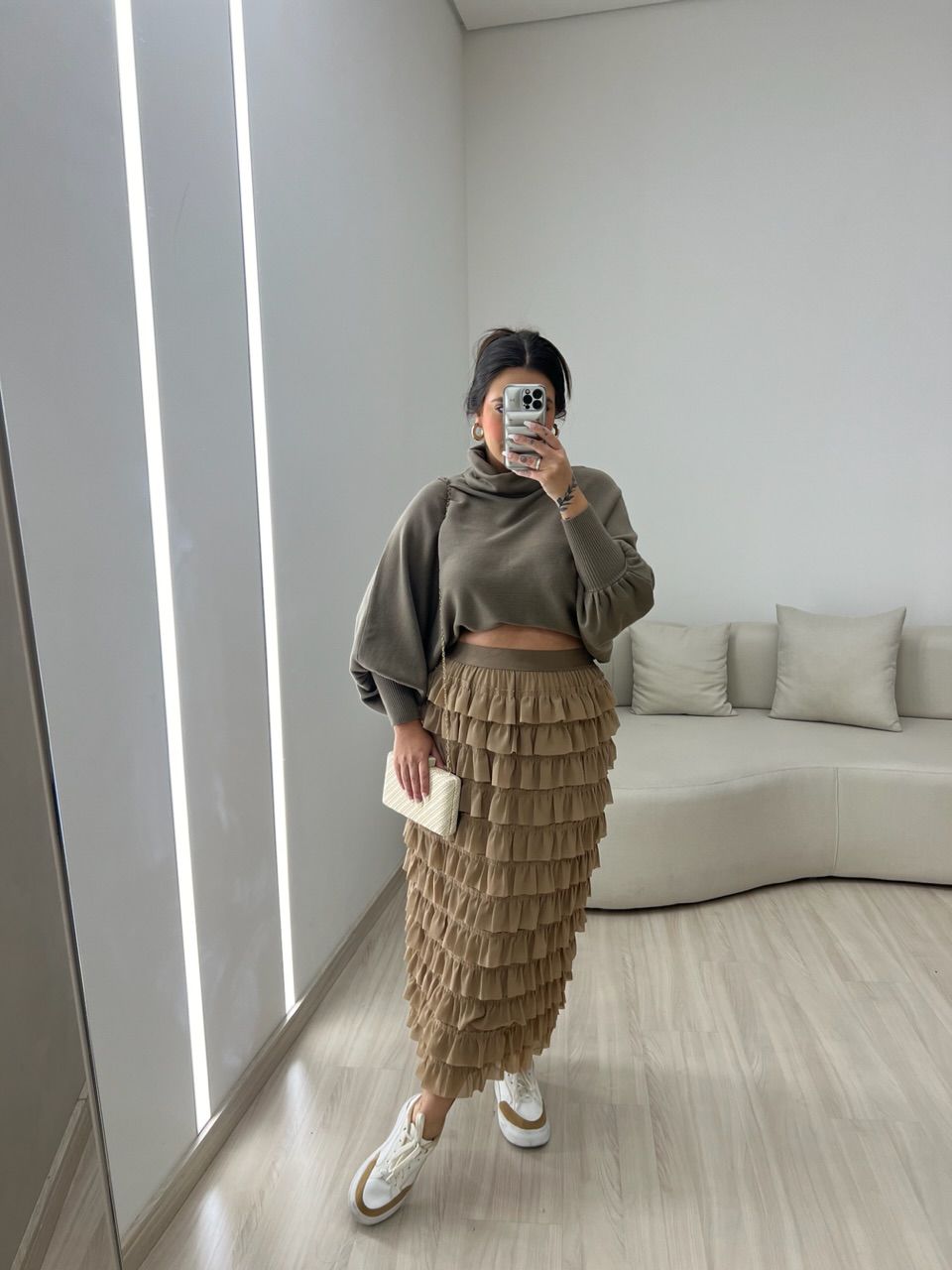 BLUSA MODAL GOLA ALTA CAQUI