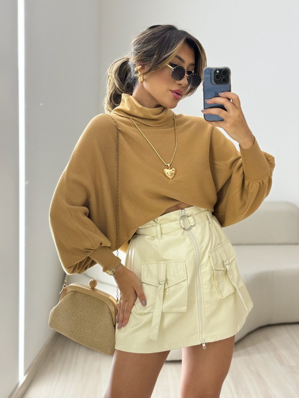 BLUSA MODAL GOLA ALTA CARAMELO