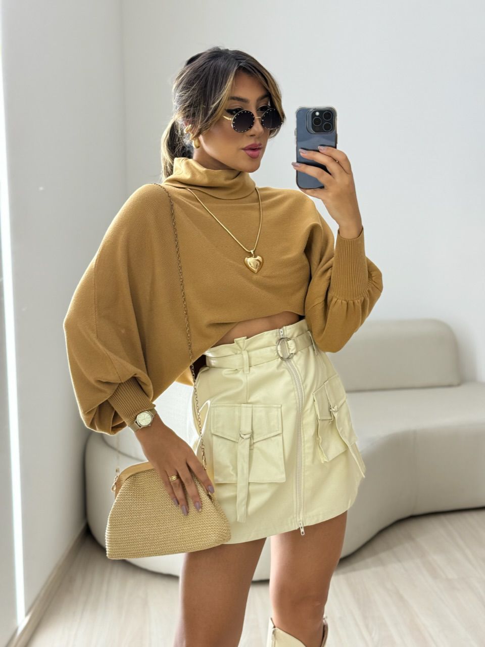 BLUSA MODAL GOLA ALTA CARAMELO