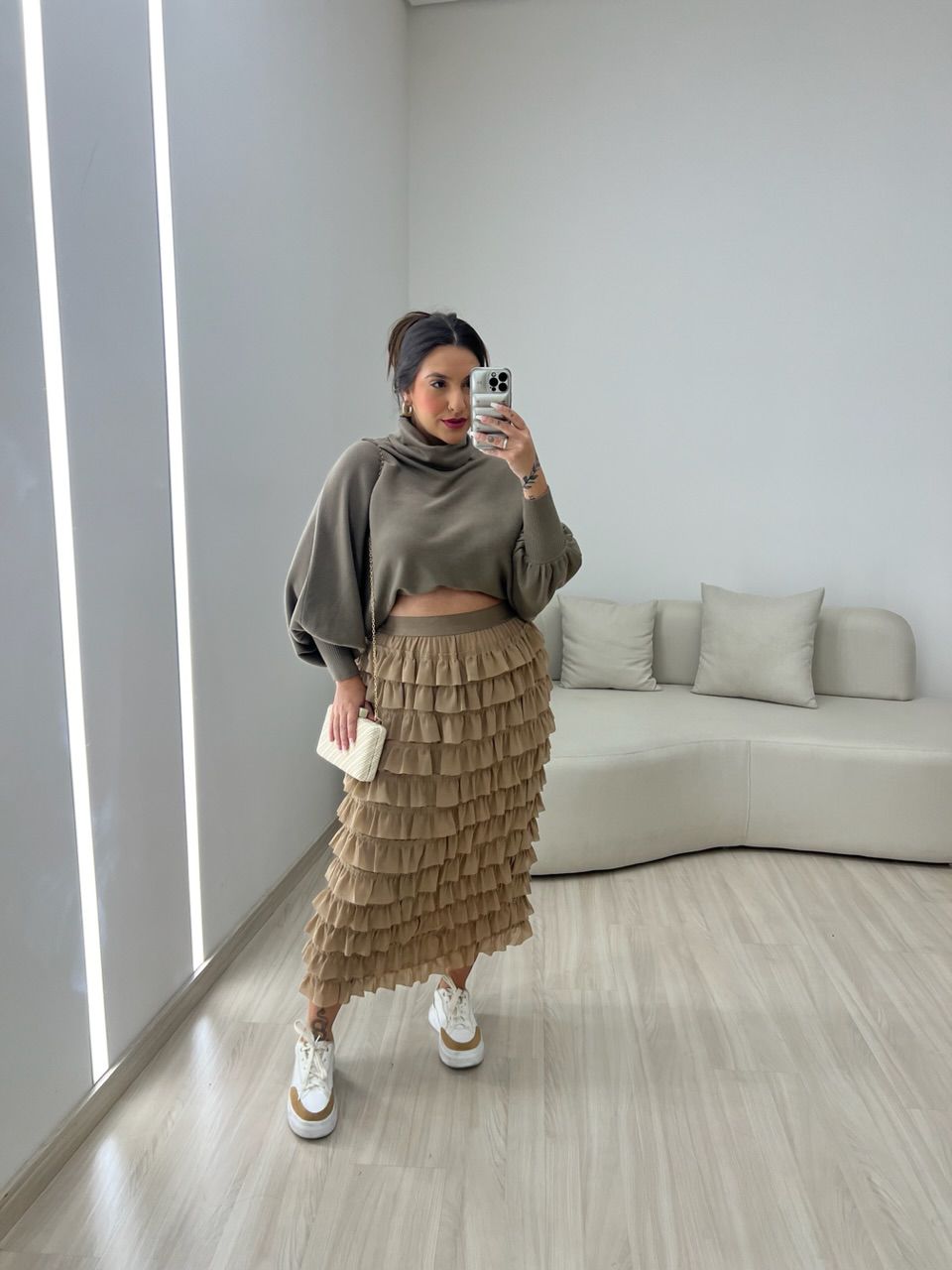 SAIA RENATA BABADOS NUDE