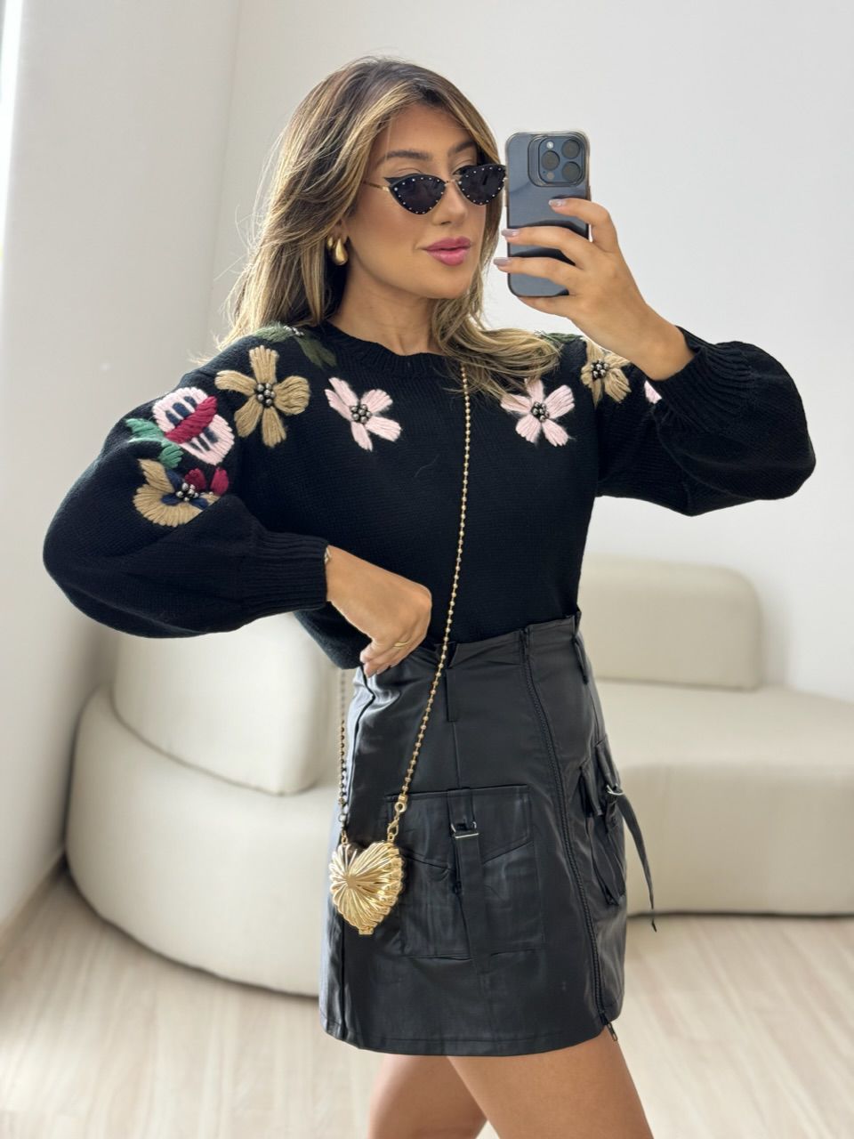 TRICOT FLOR BORDADA PRETO