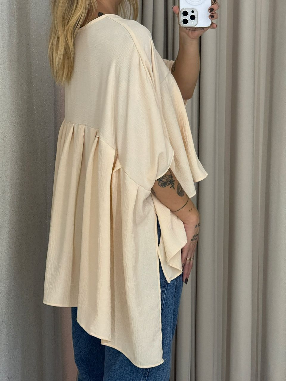 BLUSA MAGALI CAPA AREIA