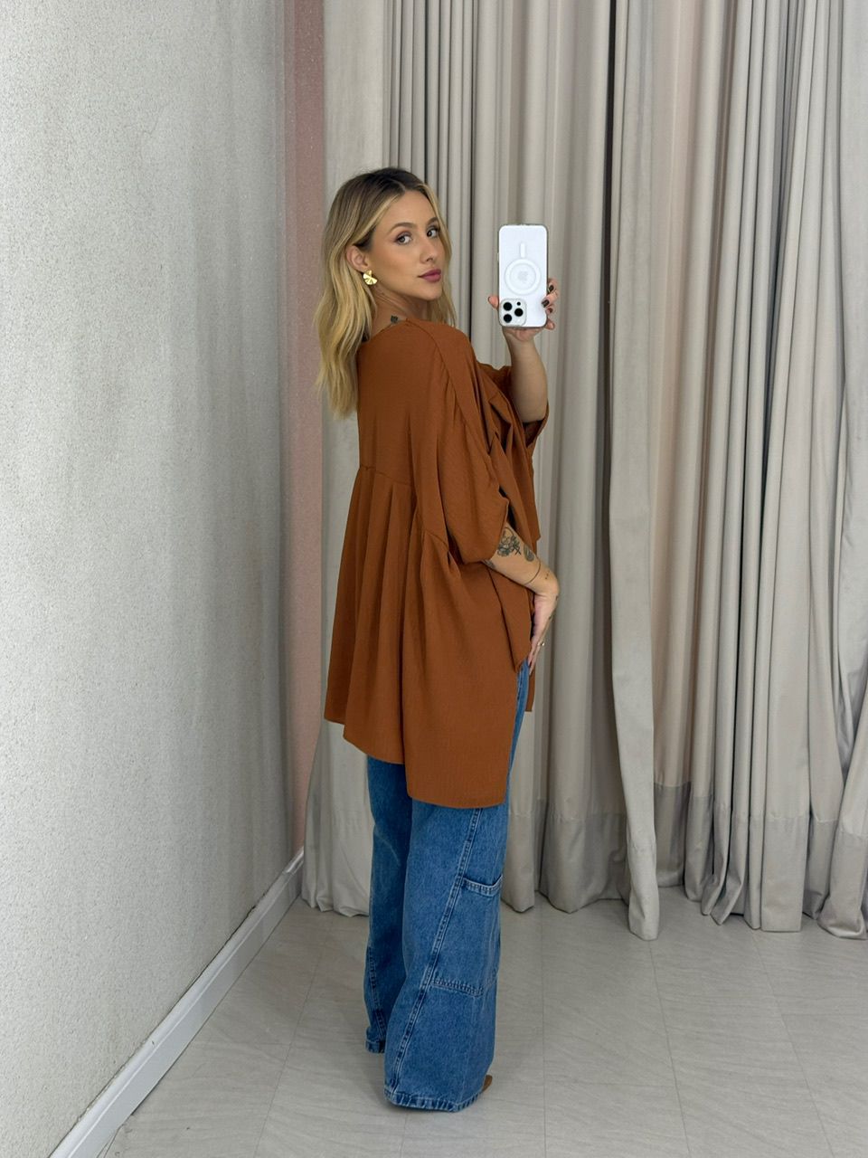 BLUSA MAGALI CAPA CARAMELO