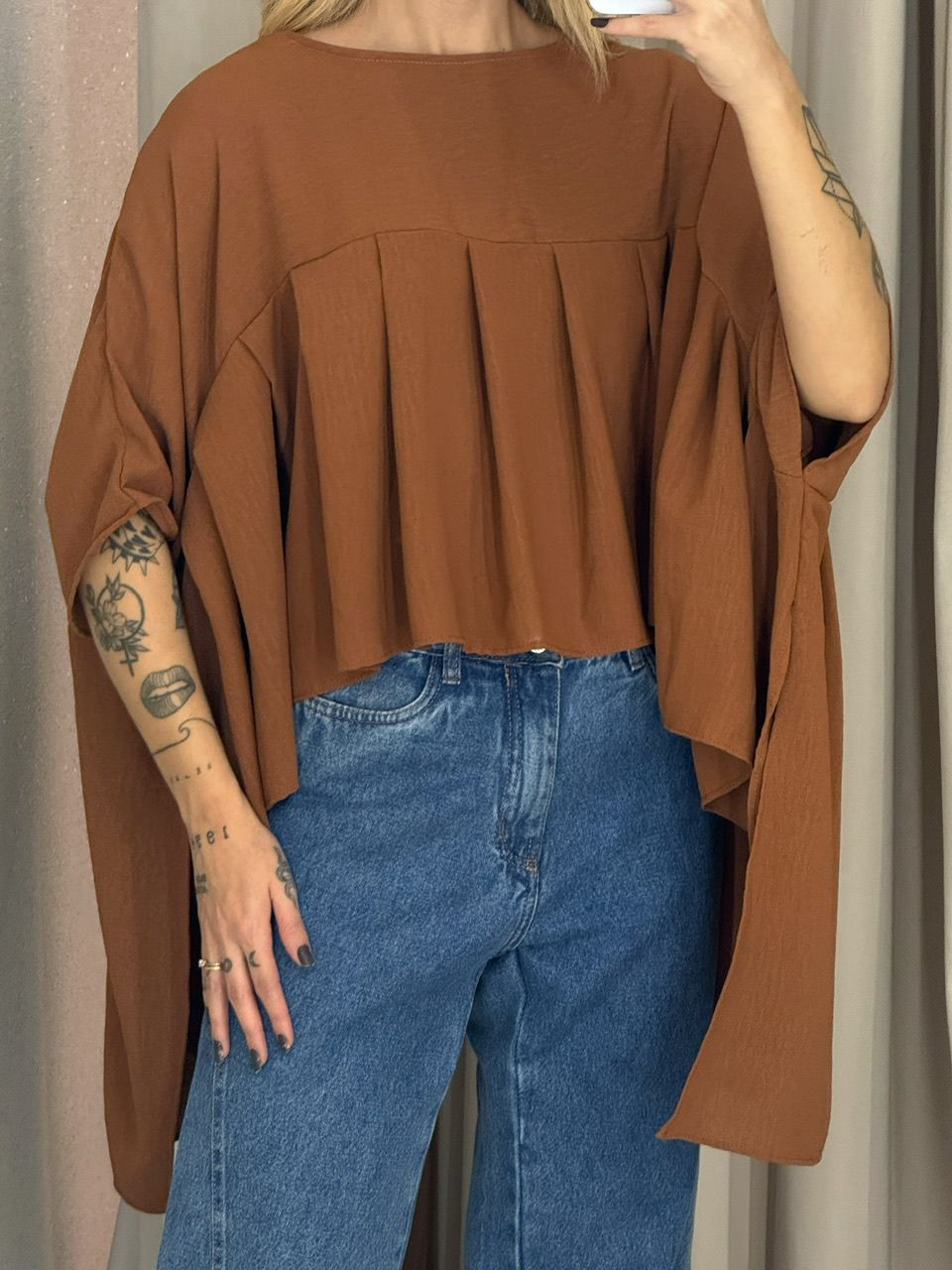 BLUSA MAGALI CAPA CARAMELO