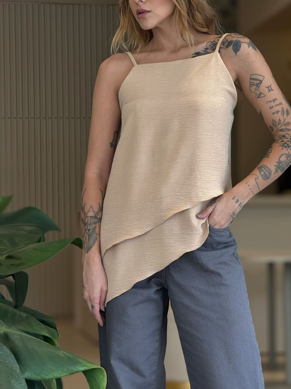 BLUSA ASSIMÉTRICA ALÇA NUDE