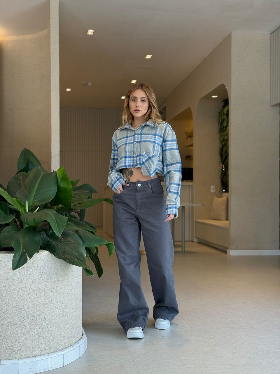 CALÇA TALITA JEANS CINZA - 0051780091 - CAROLLA FERRARO