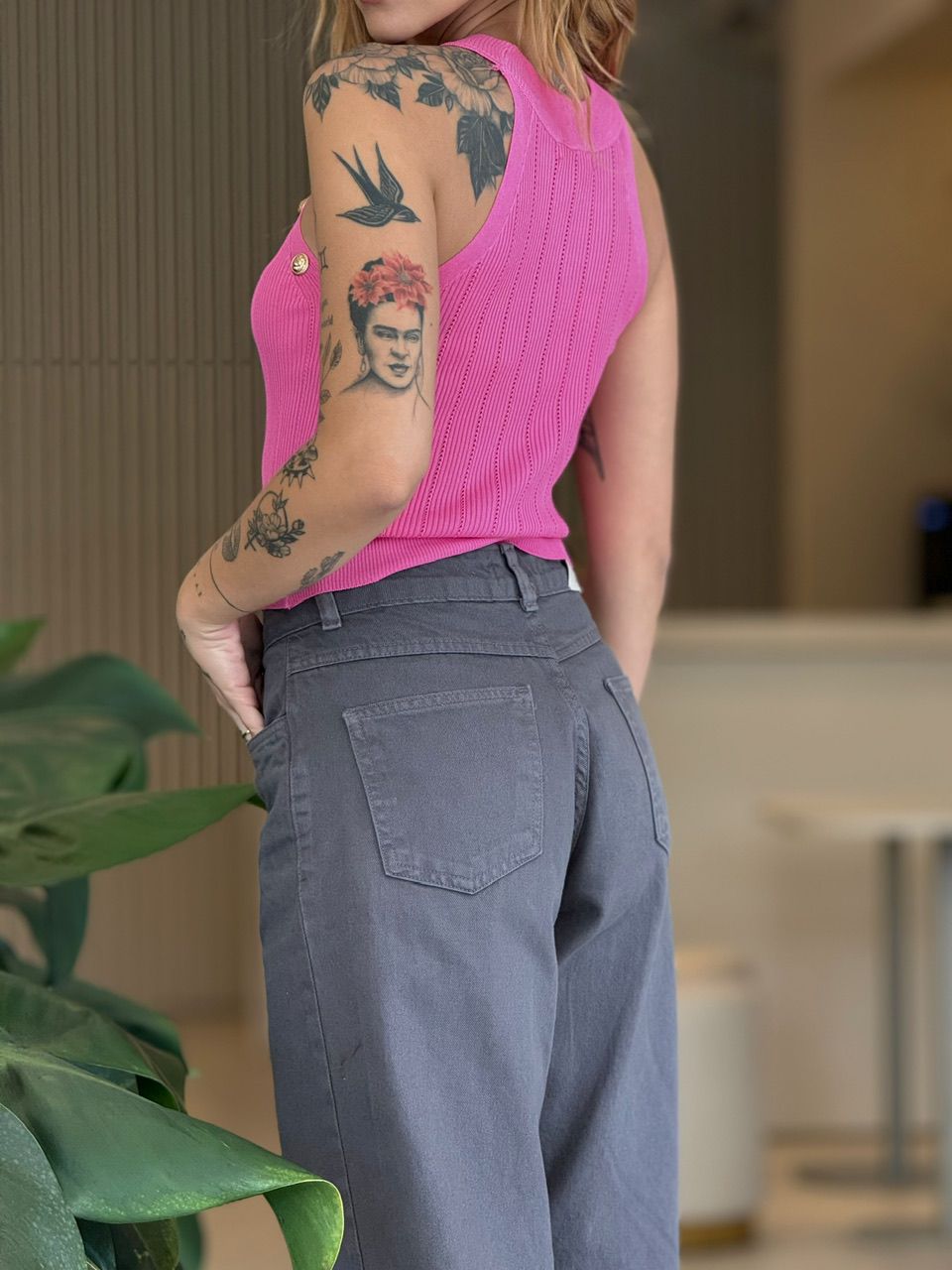 CROPPED BOTÕES DOURADOS ROSA