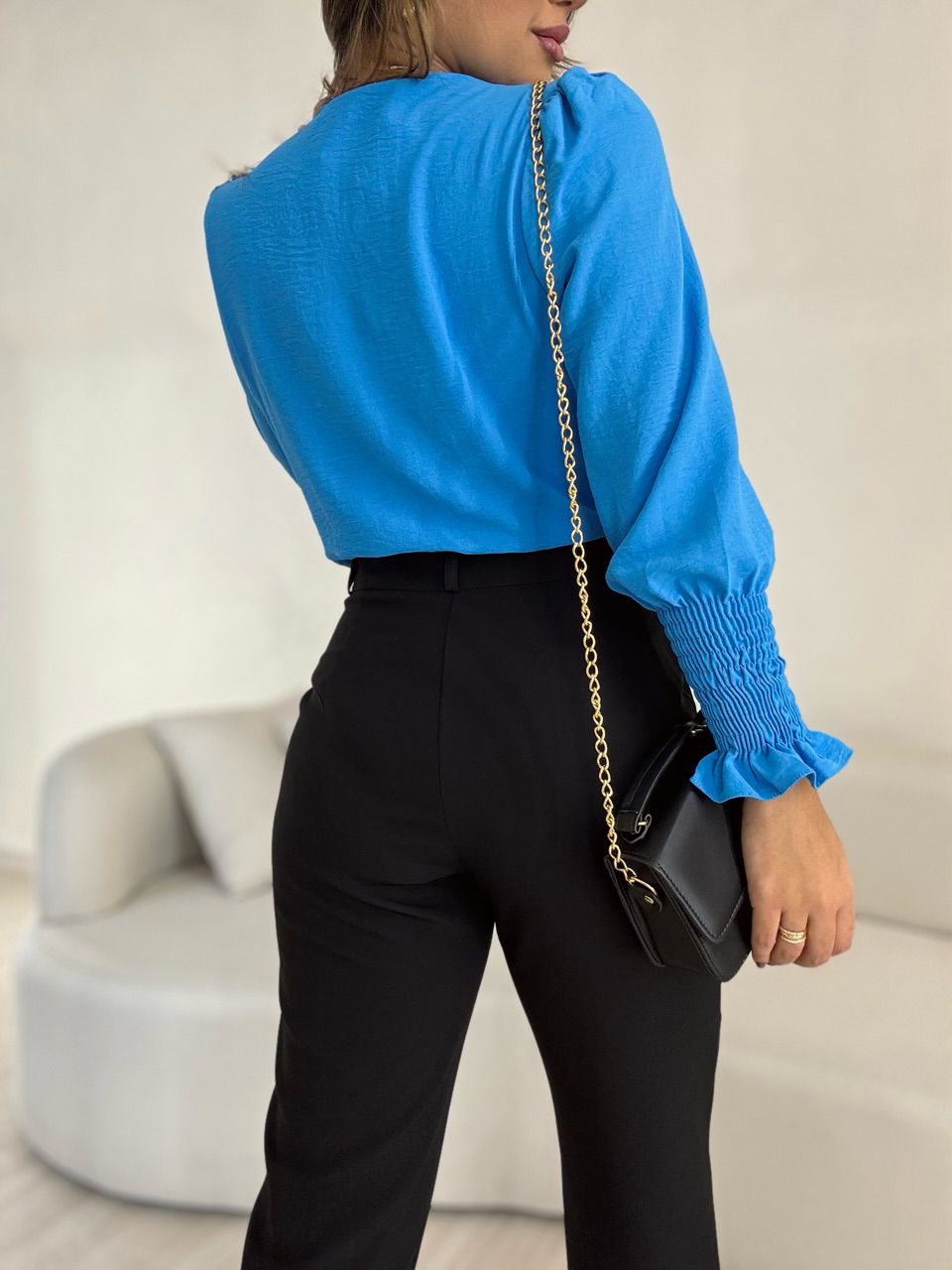 BODY ANGELINA DECOTE AZUL