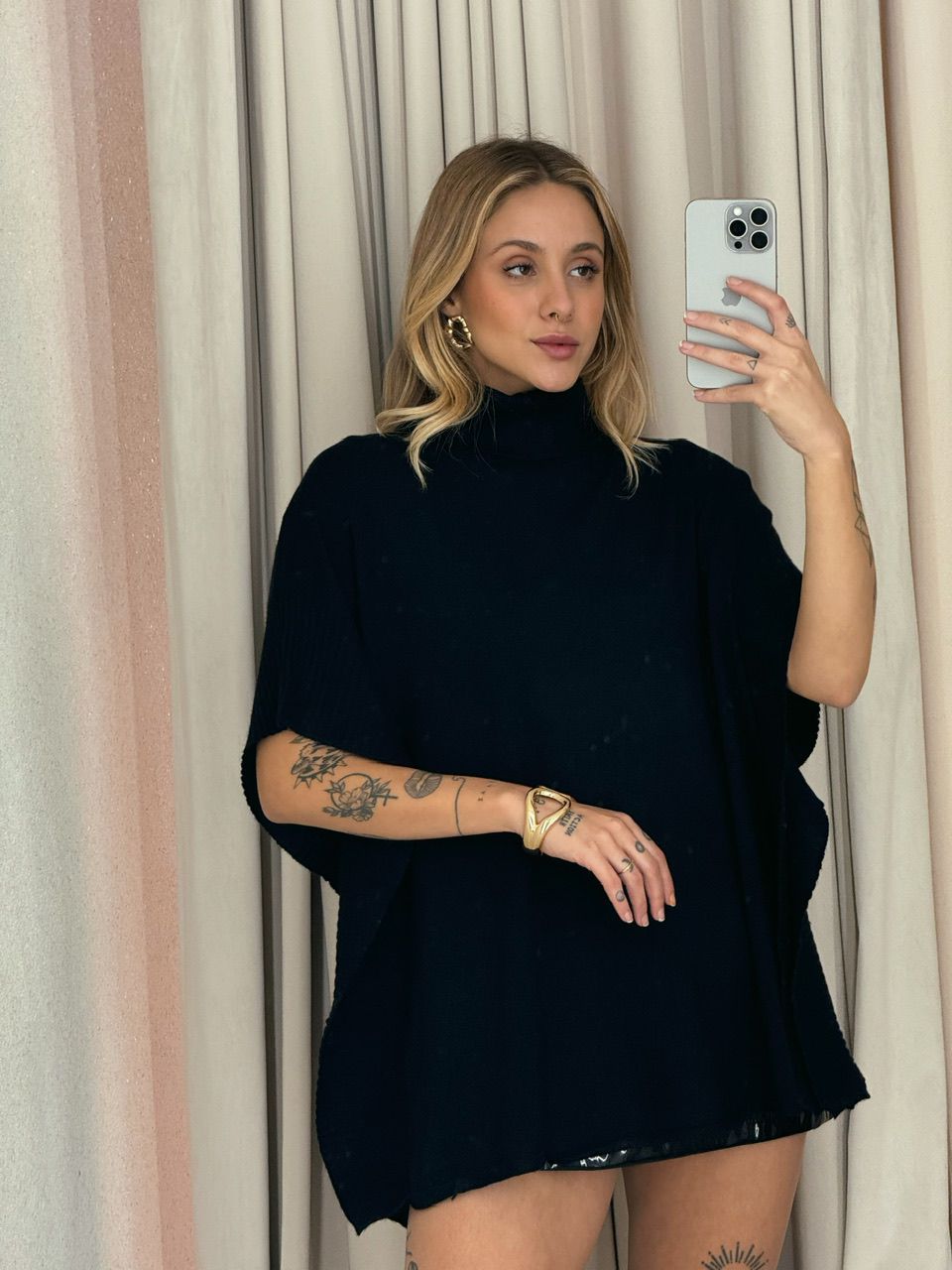 PONCHO ANA JÚLIA TRICOT PRETO