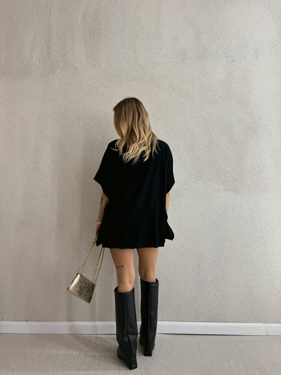 PONCHO ANA JÚLIA TRICOT PRETO