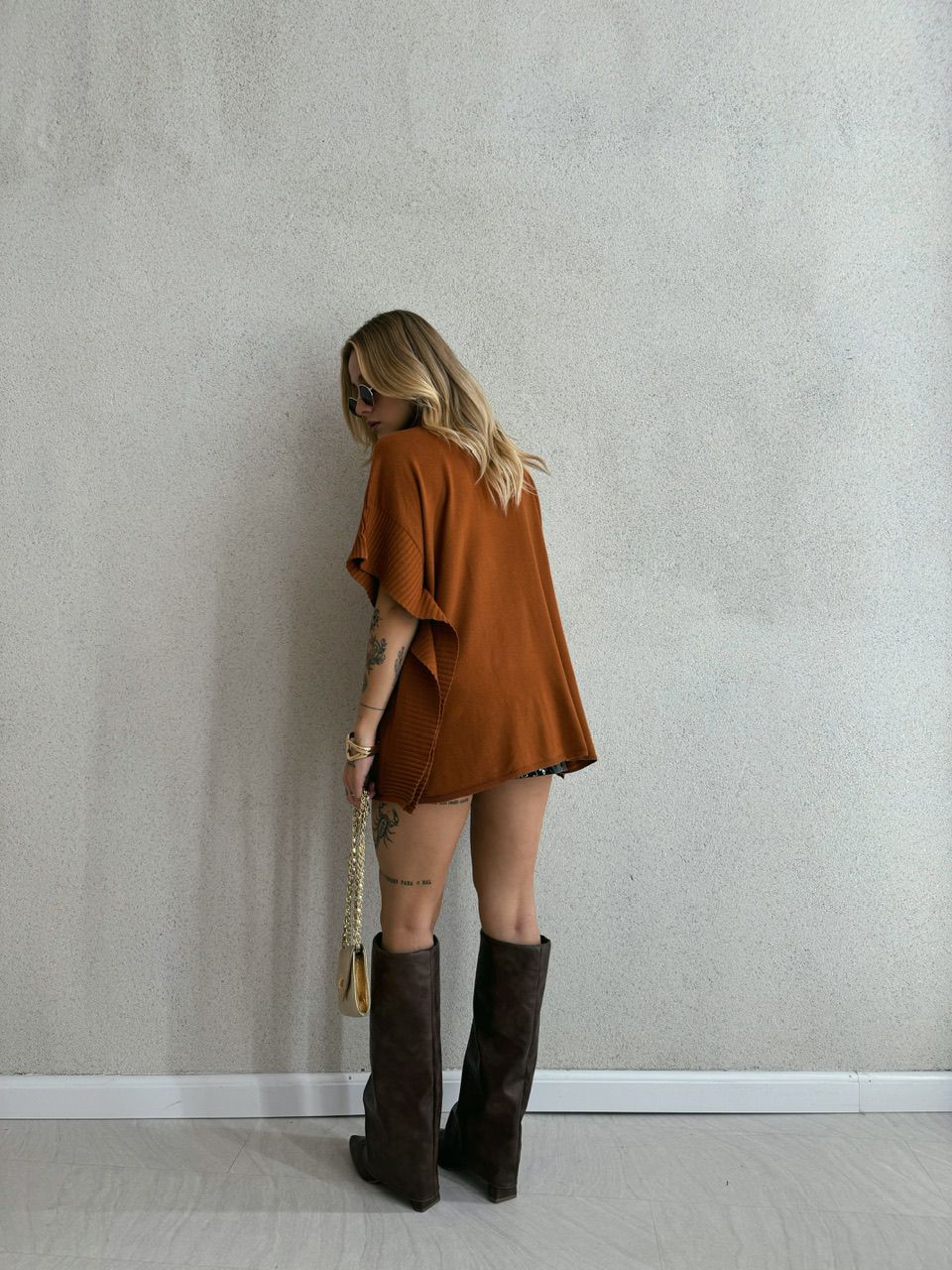 PONCHO ANA JÚLIA TRICOT TERRA COTA 