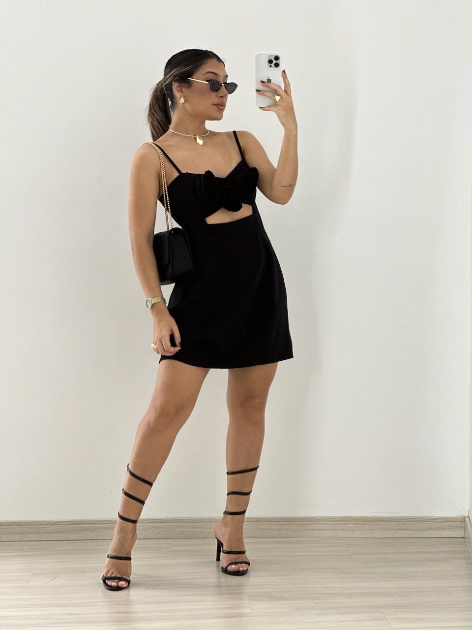 VESTIDO CATARINA FLOR PRETO - 0053800032 - CAROLLA FERRARO