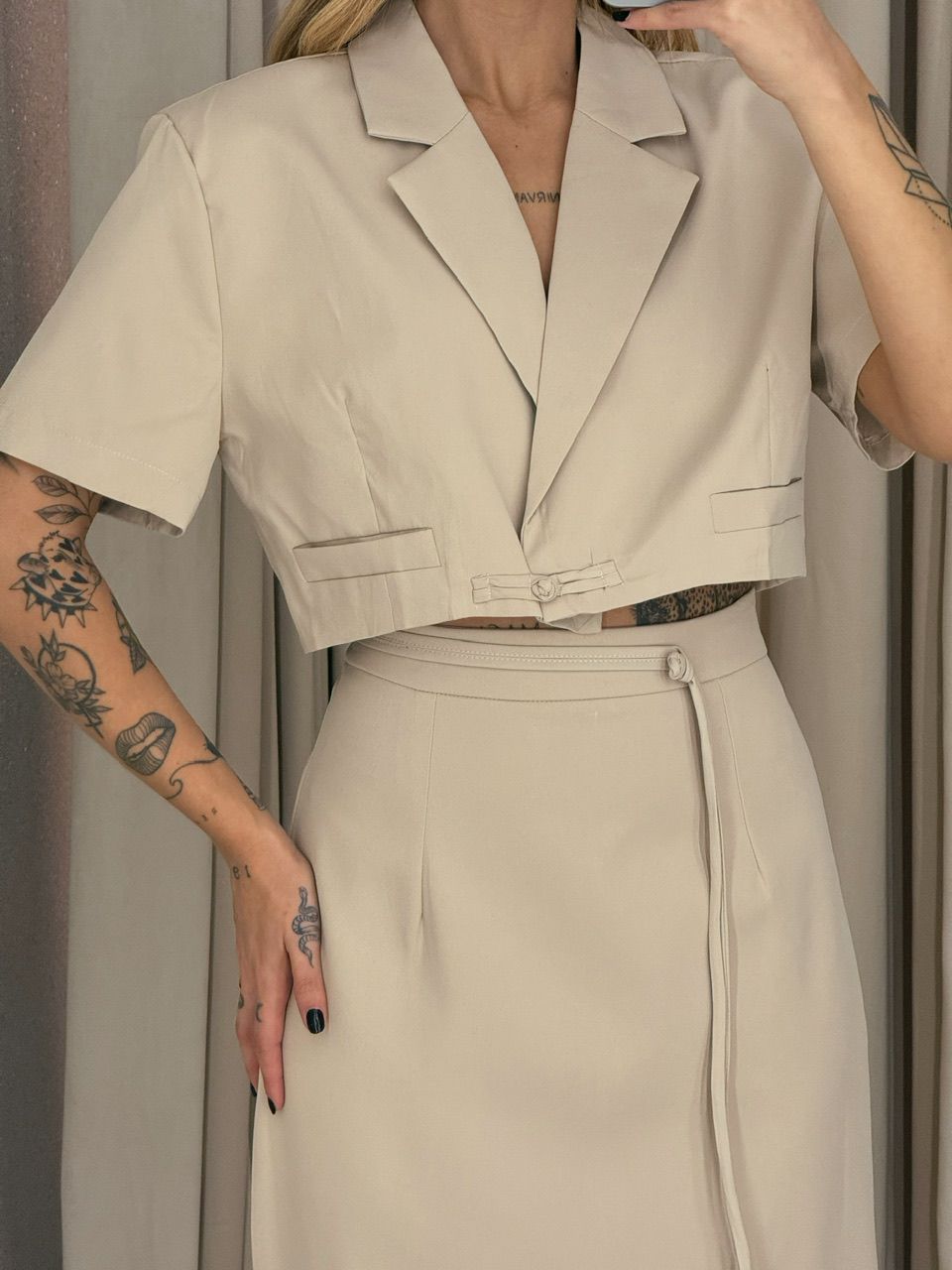 CONJUNTO KIARA SAIA NUDE