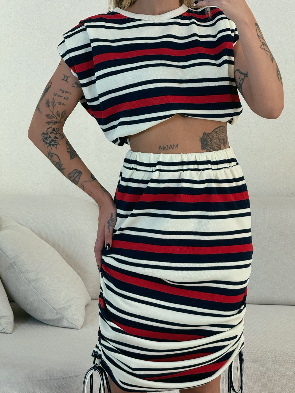 SAIA LETÍCIA MIDI LISTRAS MARINHEIRO