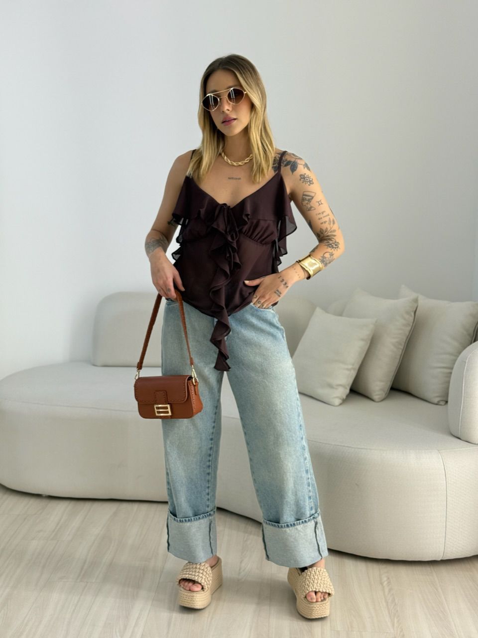 BLUSA TATA BABADO MARROM