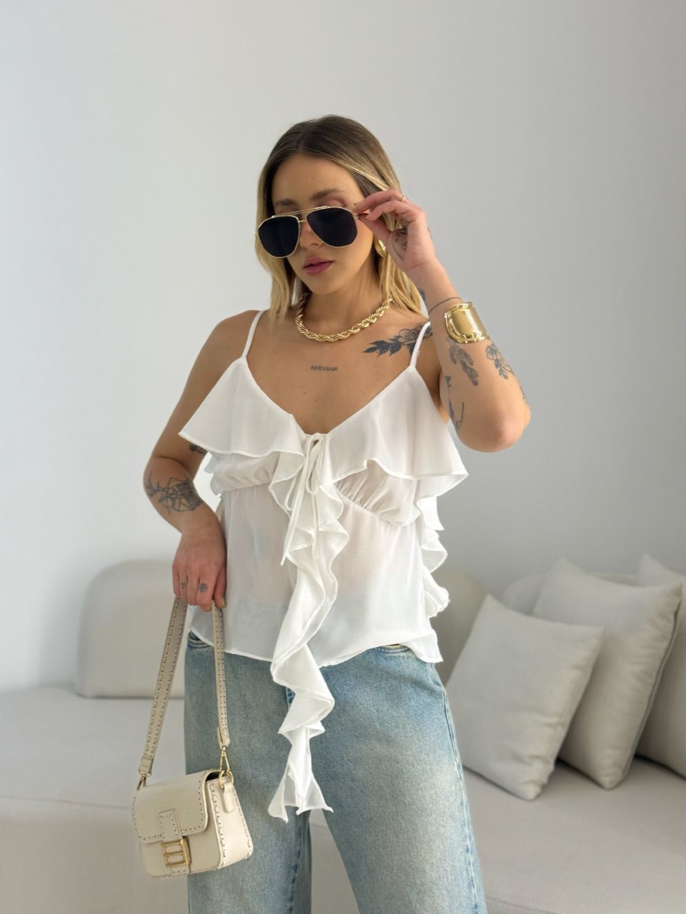 BLUSA TATA BABADO OFF - 0068580326 - CAROLLA FERRARO