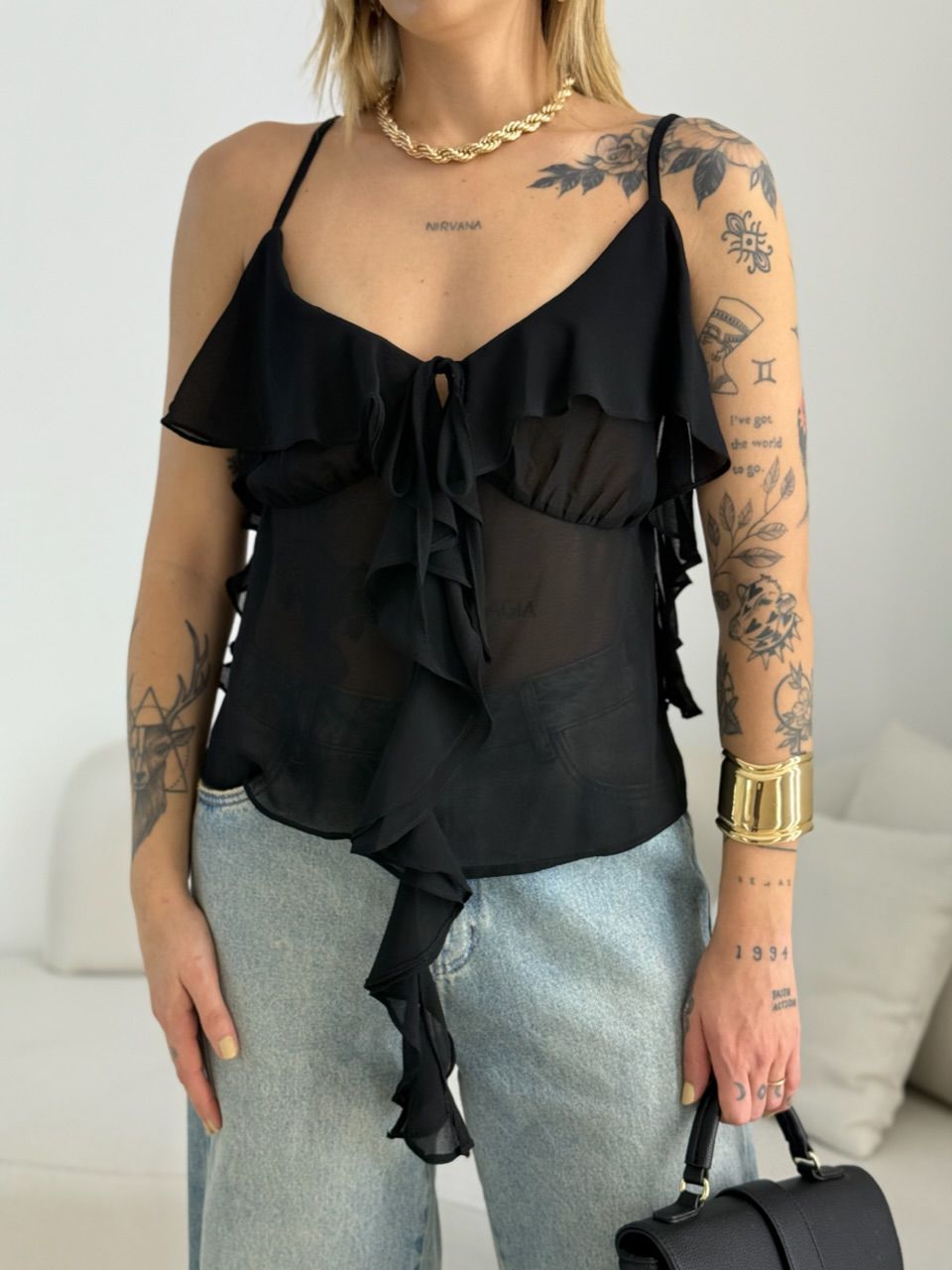 BLUSA TATA BABADO PRETO