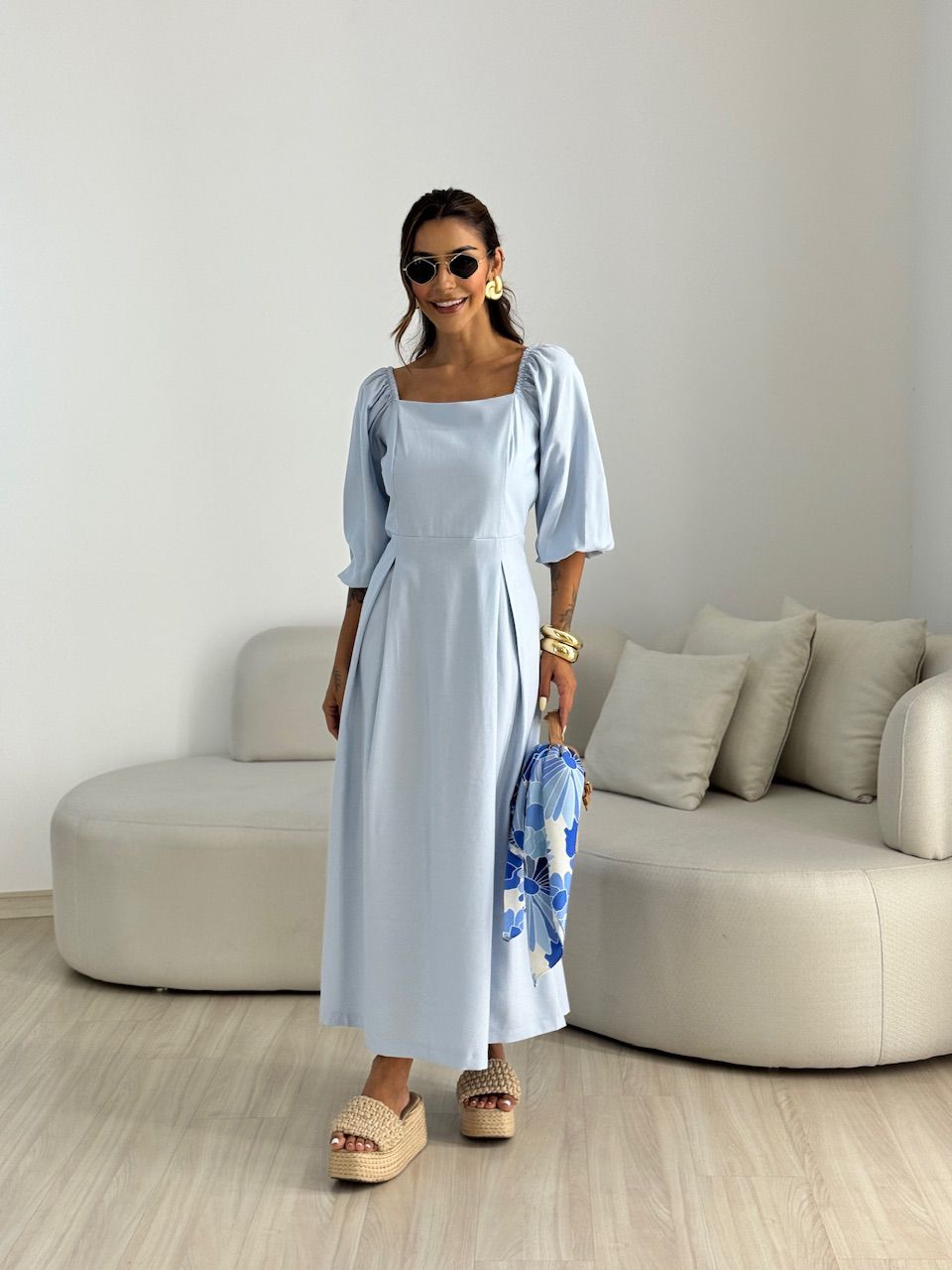 VESTIDO AMORA MANGA BUFANTE BABY BLUE