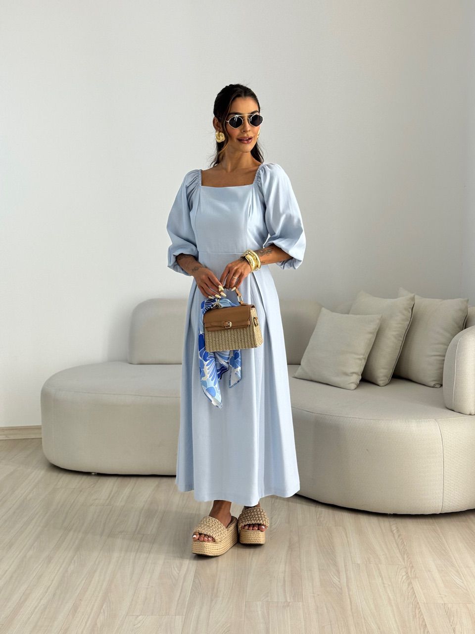 VESTIDO AMORA MANGA BUFANTE BABY BLUE