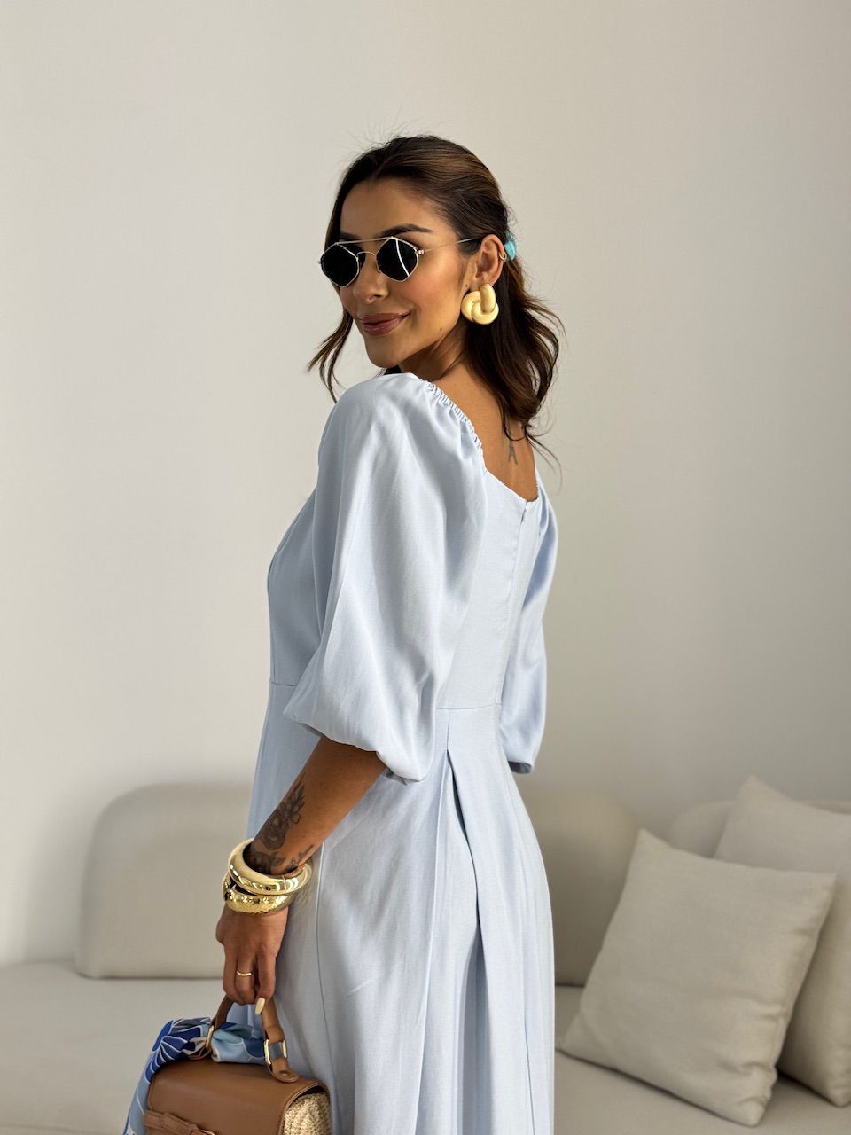 VESTIDO AMORA MANGA BUFANTE BABY BLUE