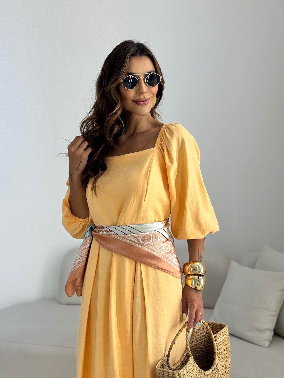 VESTIDO AMORA MANGA BUFANTE LARANJA