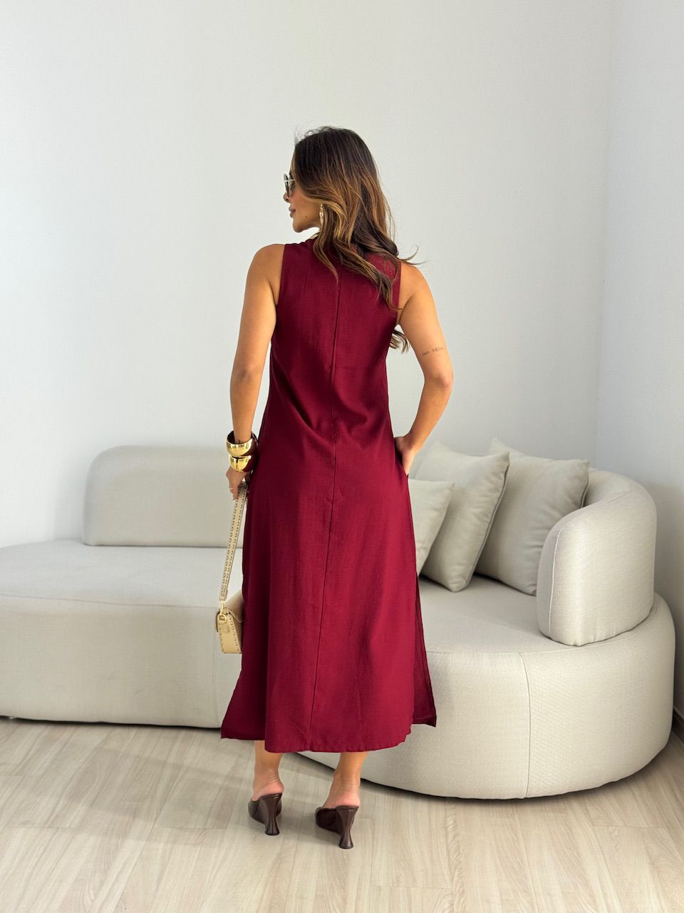 VESTIDO PATY LONGUETE VINHO