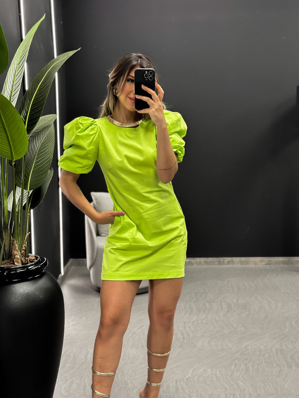 VESTIDO MARA MANGA PRINCESA VERDE