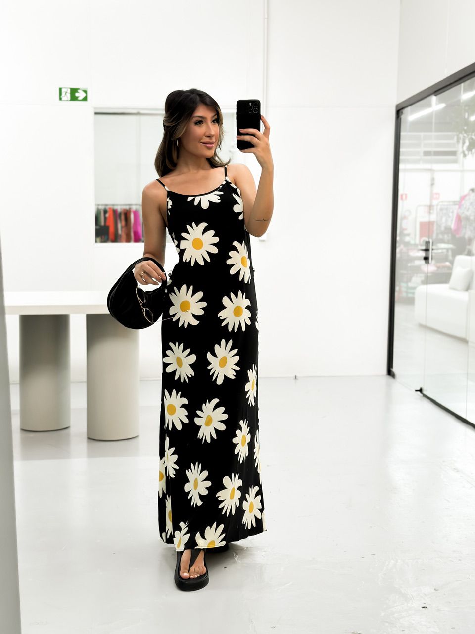 VESTIDO MARGARIDAS ALCINHA PRETO - 0044980032 - CAROLLA FERRARO