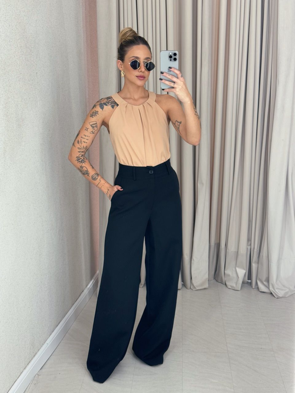 BLUSA TATIANE GOLA NUDE - 0060870049 - CAROLLA FERRARO