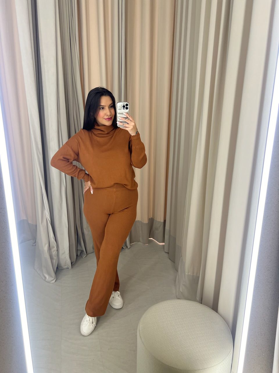 CONJUNTO MODAL GOLA ALTA CARAMELO