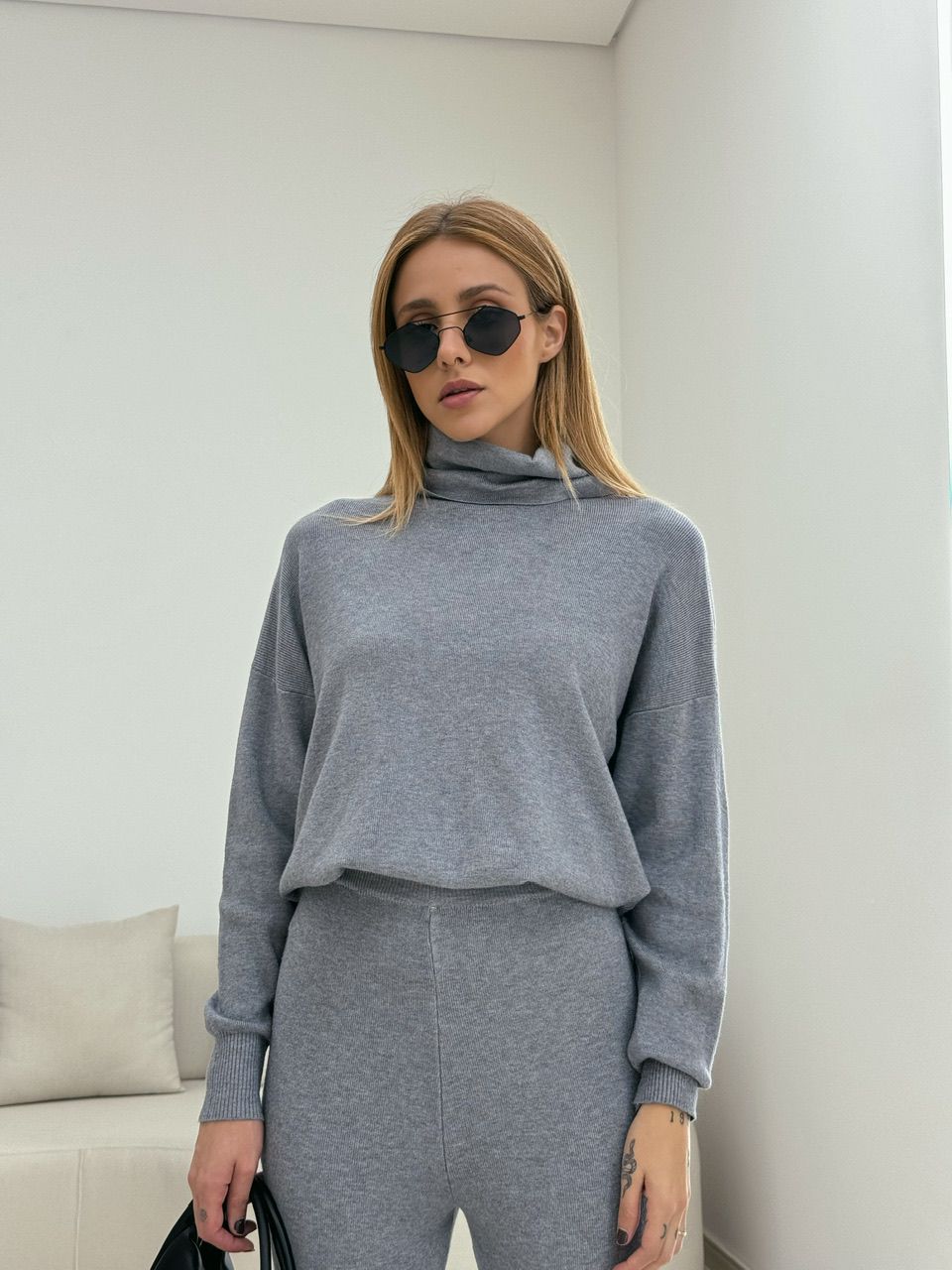 CONJUNTO MODAL GOLA ALTA CINZA