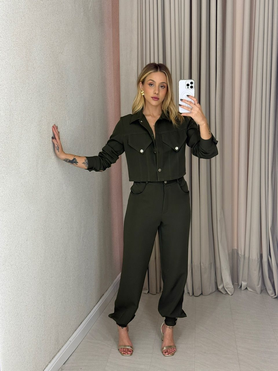 CONJUNTO NAMIE JAQUETA MILITAR