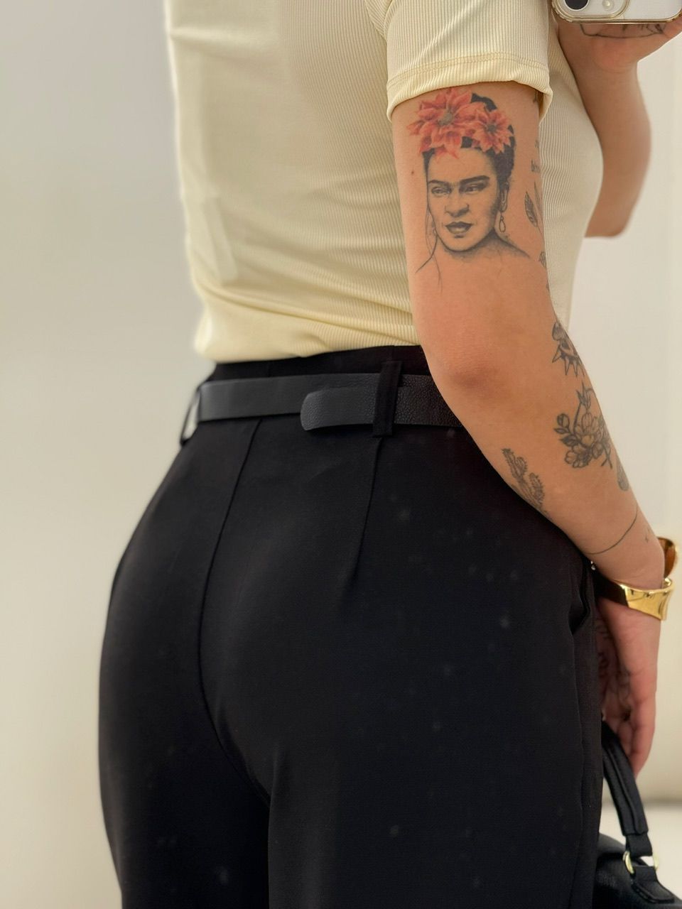 CALÇA JUSSARA CINTO PRETA