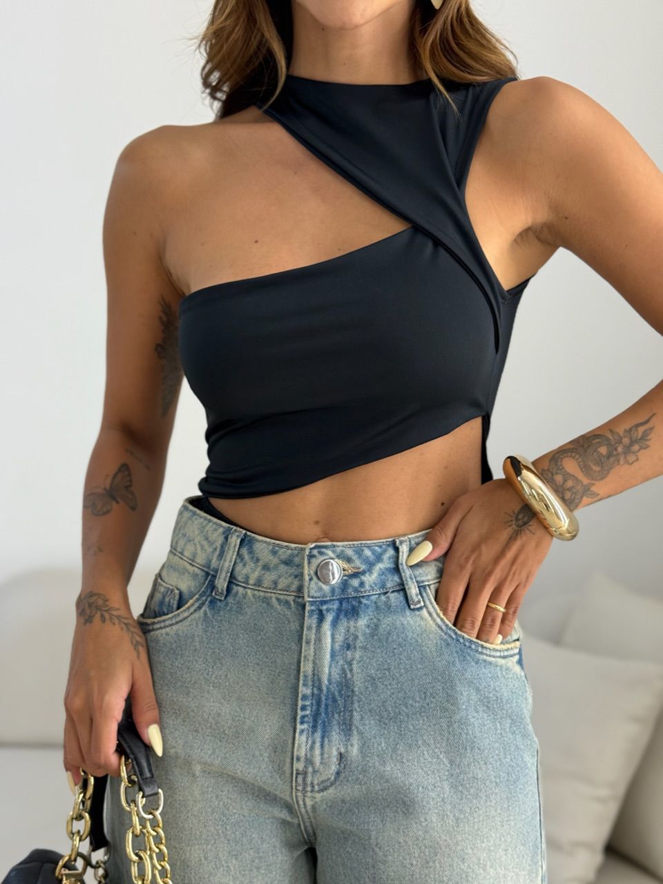 BODY HÉRA DECOTE PRETO