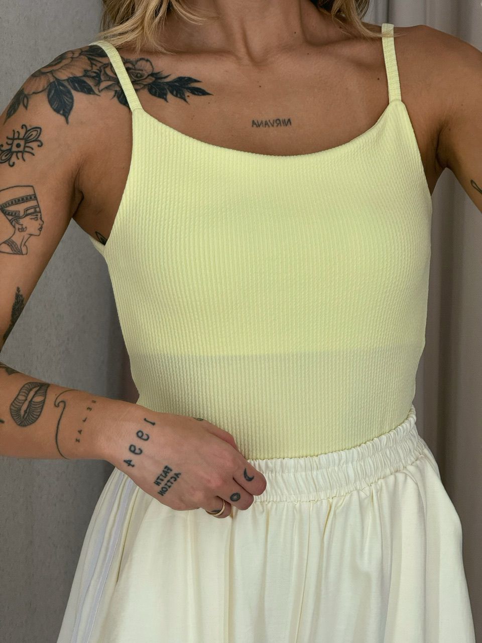 BODY LÍVIA ALÇA Amarelo