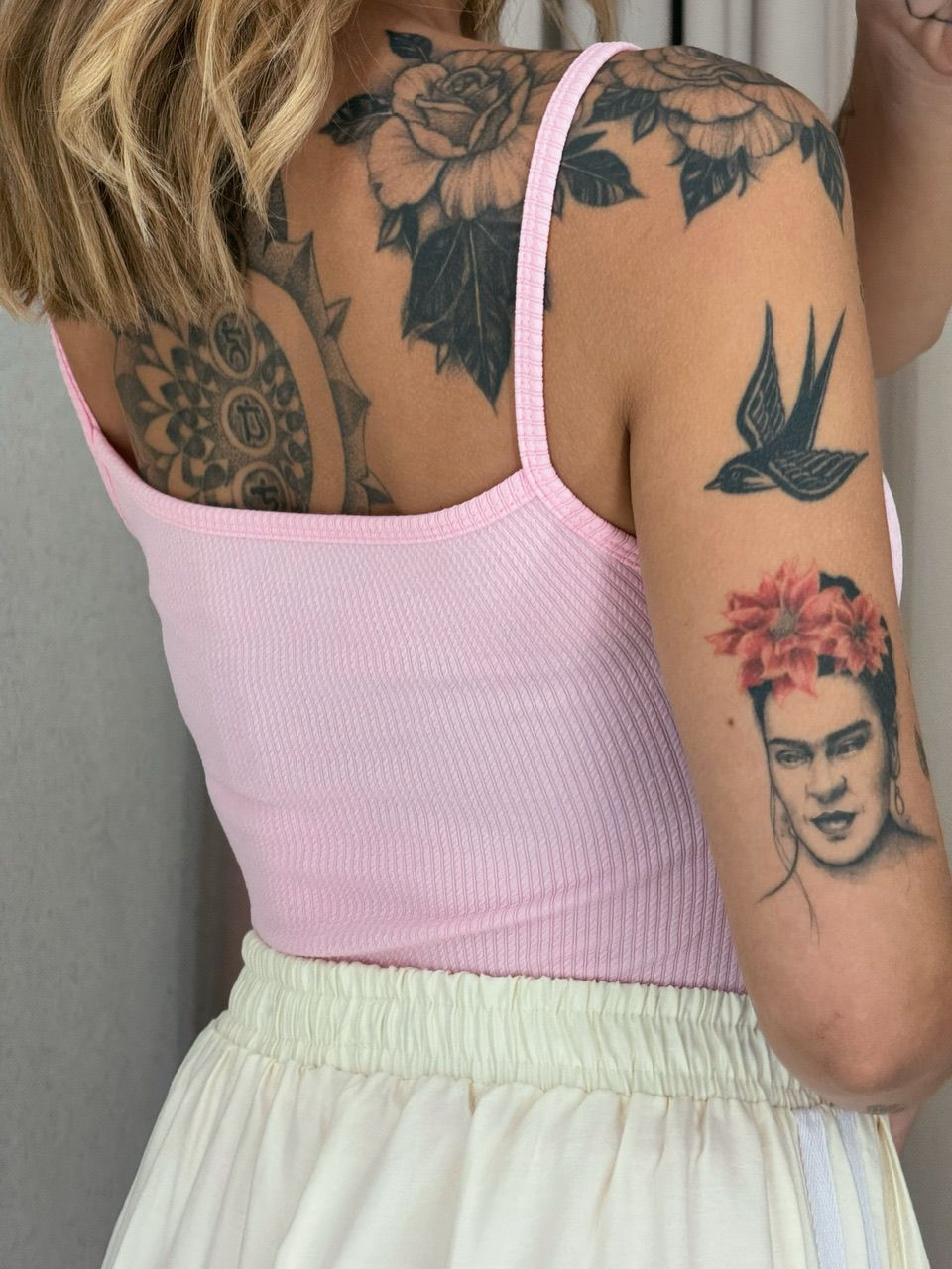 BODY LÍVIA ALÇA BABY PINK