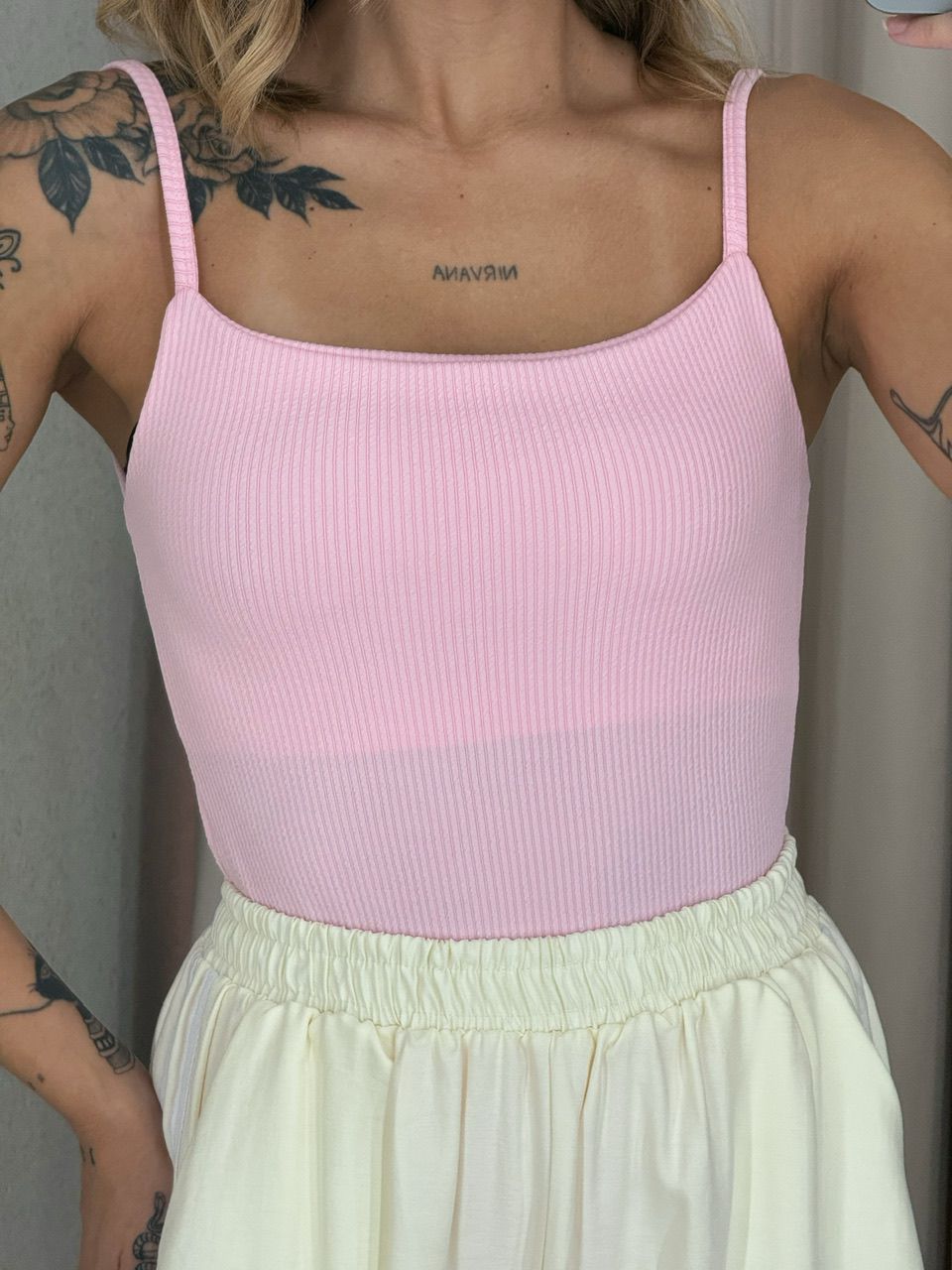 BODY LÍVIA ALÇA BABY PINK
