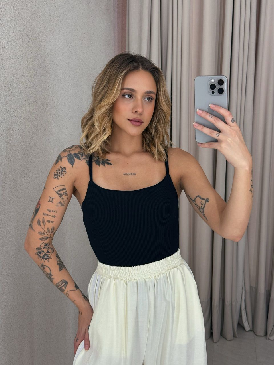 BODY LÍVIA ALÇA preto