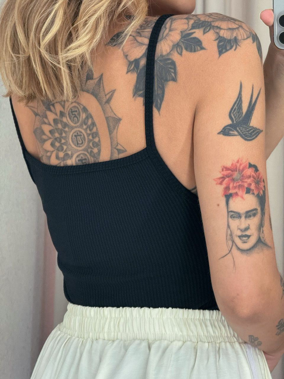 BODY LÍVIA ALÇA preto