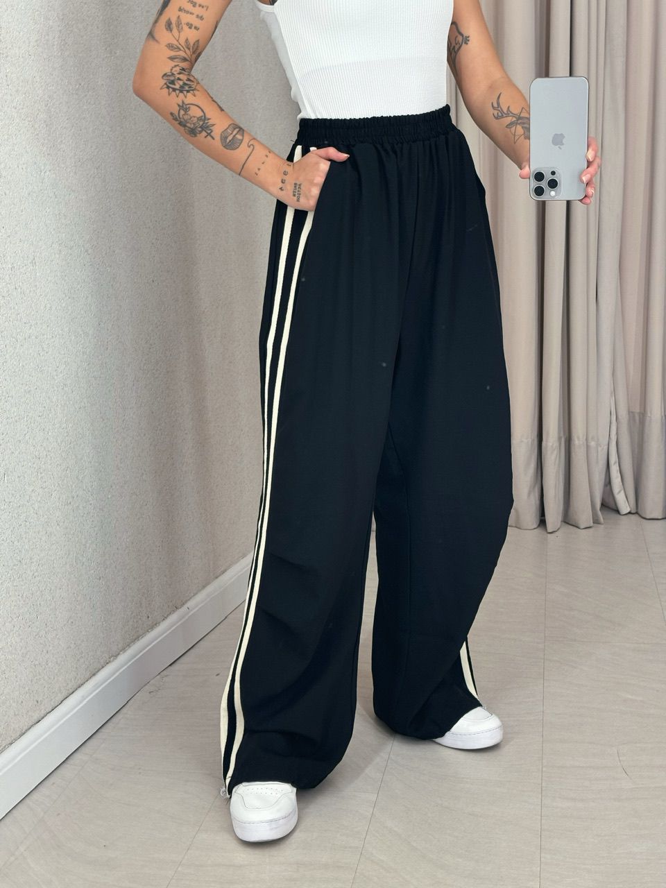 CALÇA VANESSA STREETWEAR PRETA