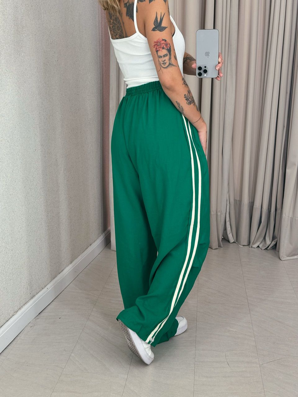 CALÇA VANESSA STREETWEAR VERDE