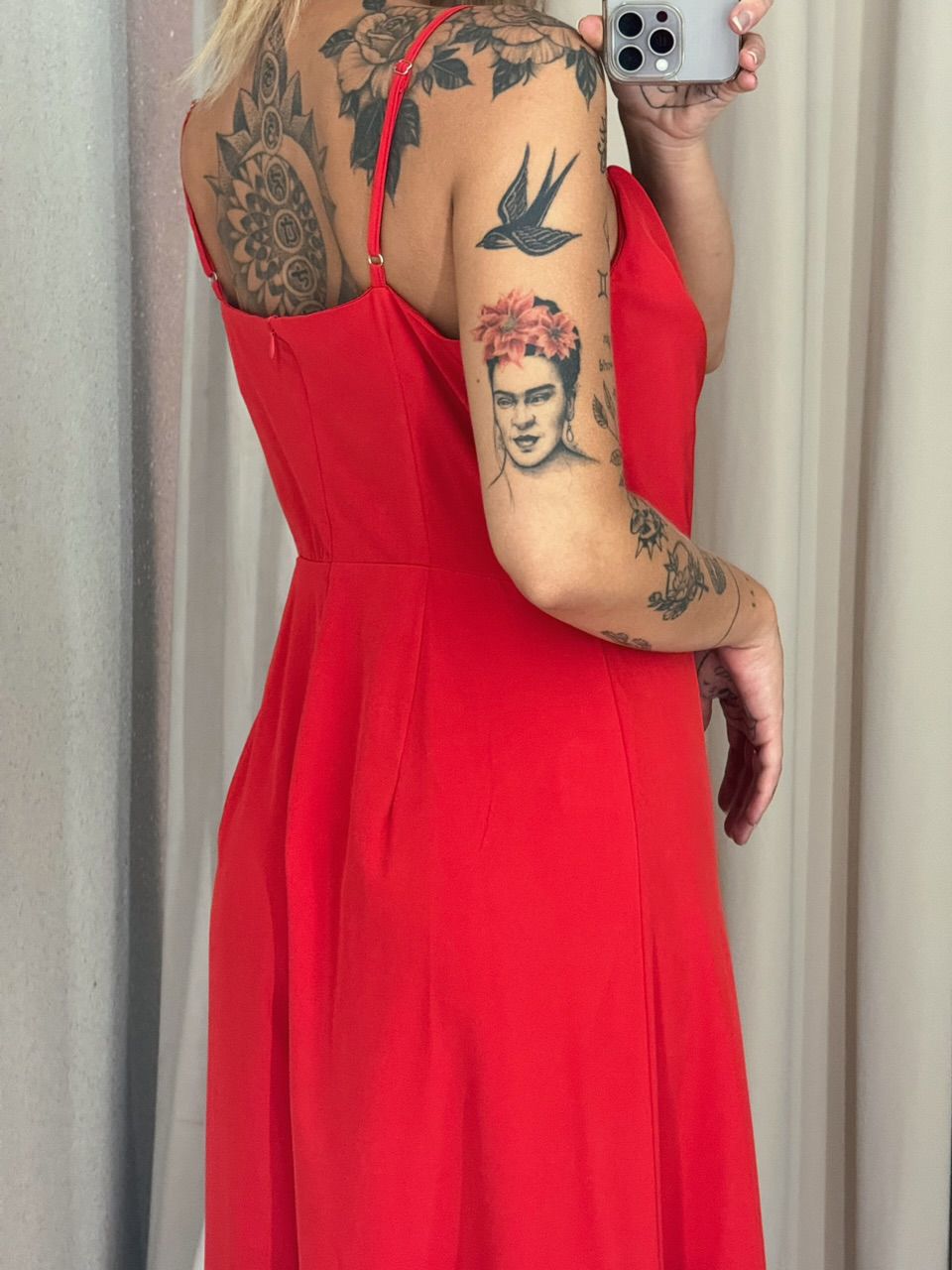 MACACÃO FRANCIS ALÇA VERMELHO